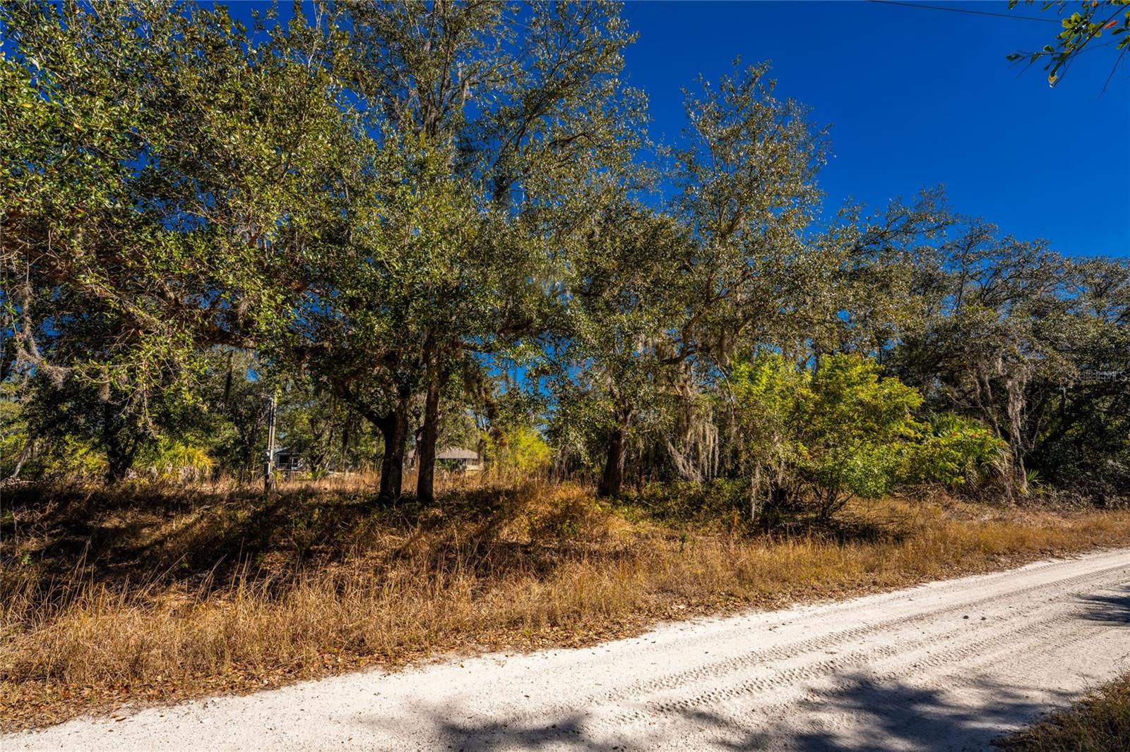 27362 SAN CARLOS DR, PUNTA GORDA, FL — photo 4
