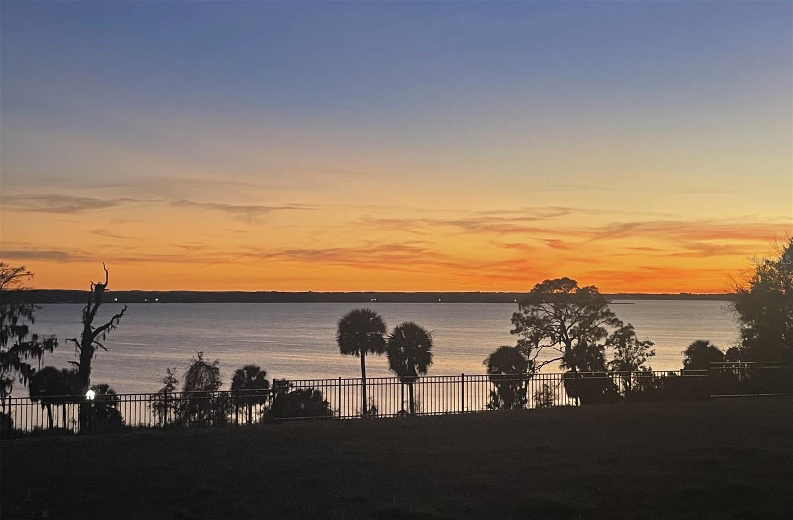 624 CASEY LOOP, MOUNT DORA, FL — photo 9
