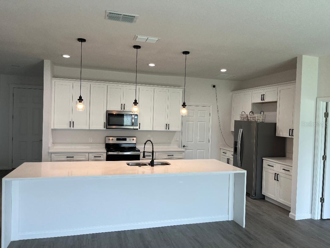 611 AMAZON PL, KISSIMMEE, FL — photo 8
