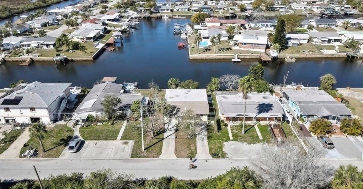 12527 1ST ISLE, HUDSON, FL — photo 15