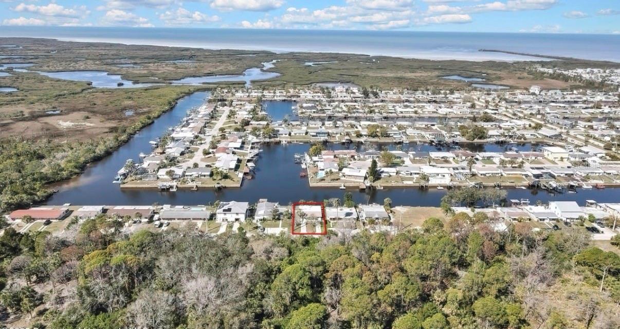 12527 1ST ISLE, HUDSON, FL — photo 21