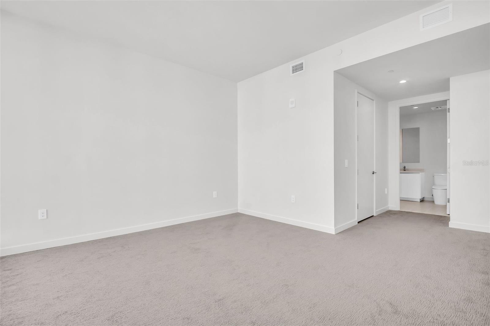 400 CENTRAL AVE #2205, ST PETERSBURG, FL — photo 22