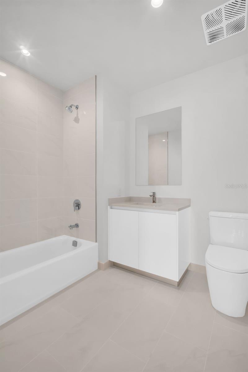 400 CENTRAL AVE #2205, ST PETERSBURG, FL — photo 27