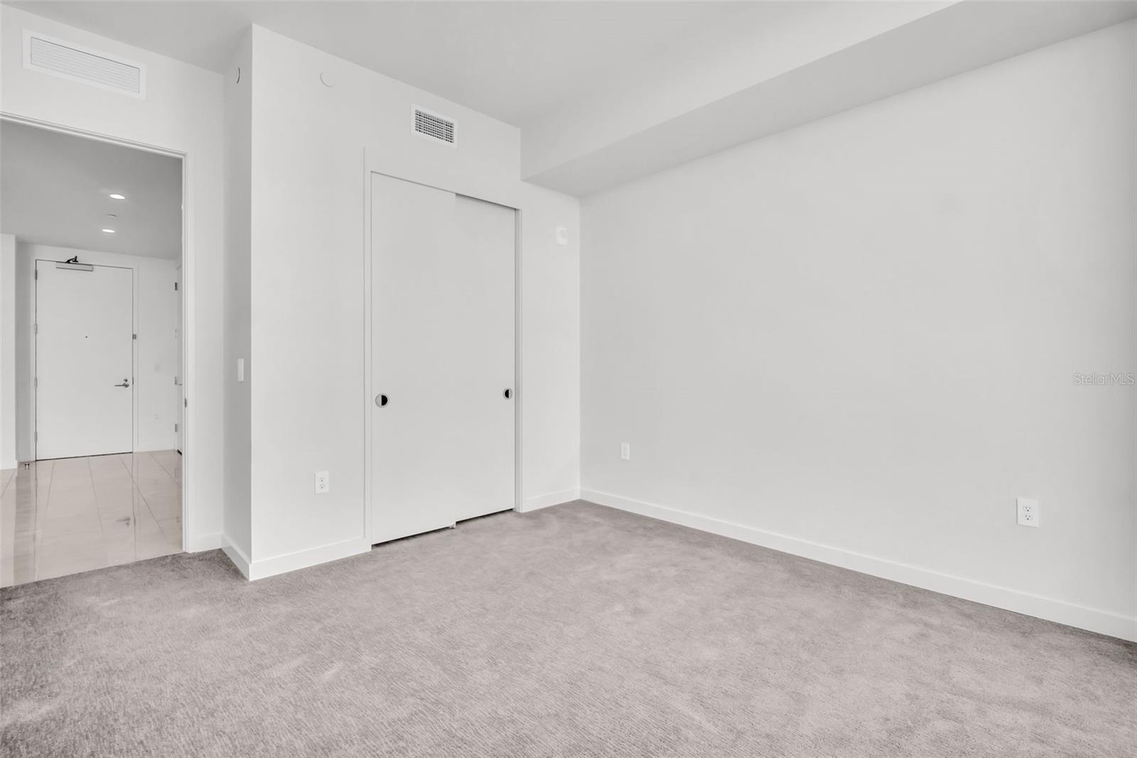 400 CENTRAL AVE #2205, ST PETERSBURG, FL — photo 33