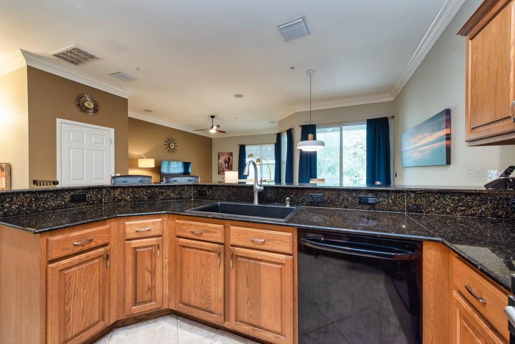 1430 MANATEE CIR, TARPON SPRINGS, FL — photo 21