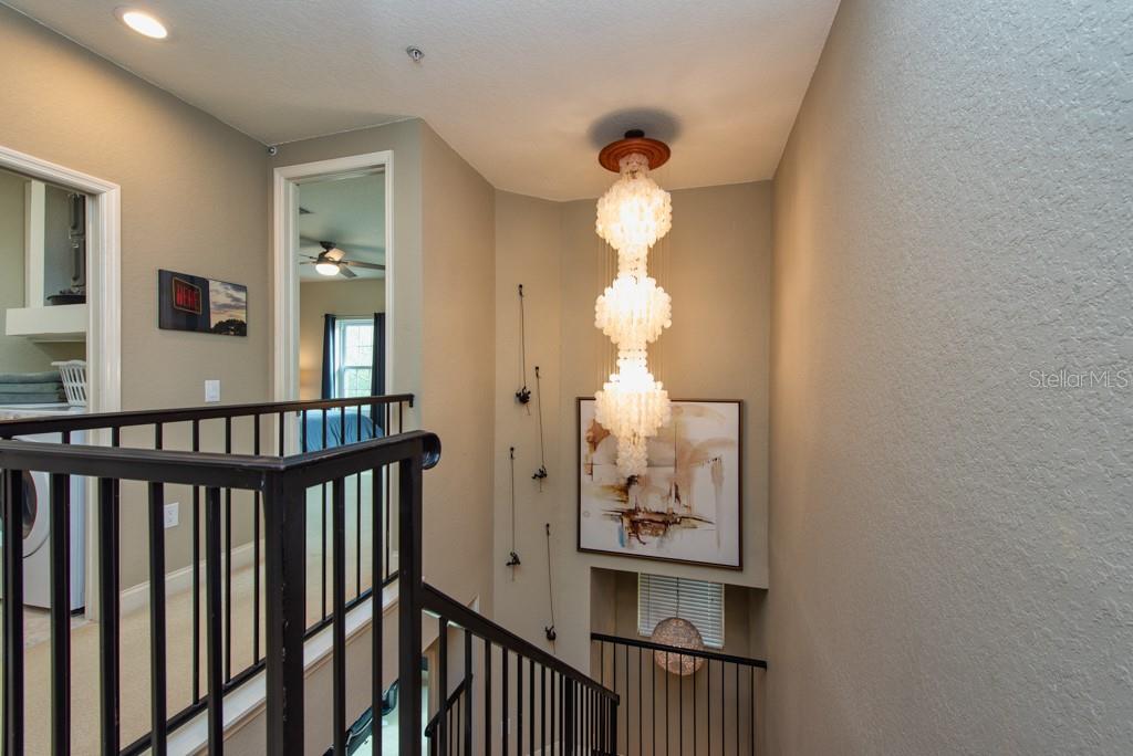 1430 MANATEE CIR, TARPON SPRINGS, FL — photo 31