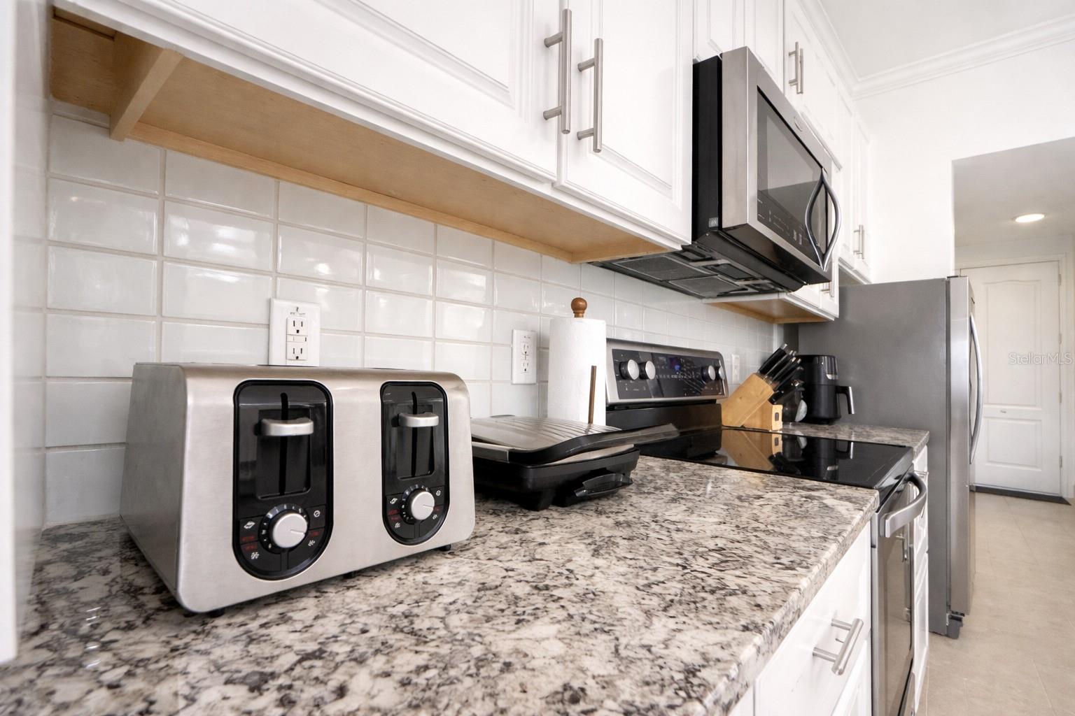 4084 OAKTREE DR, DAVENPORT, FL — photo 11