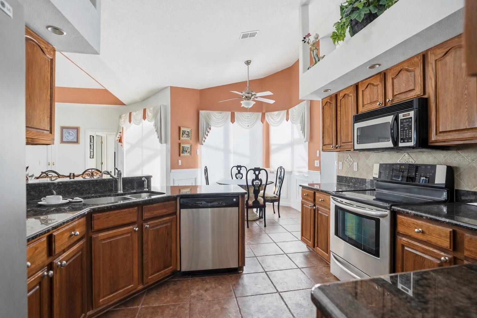 12054 CONWAY ST, SPRING HILL, FL — photo 9