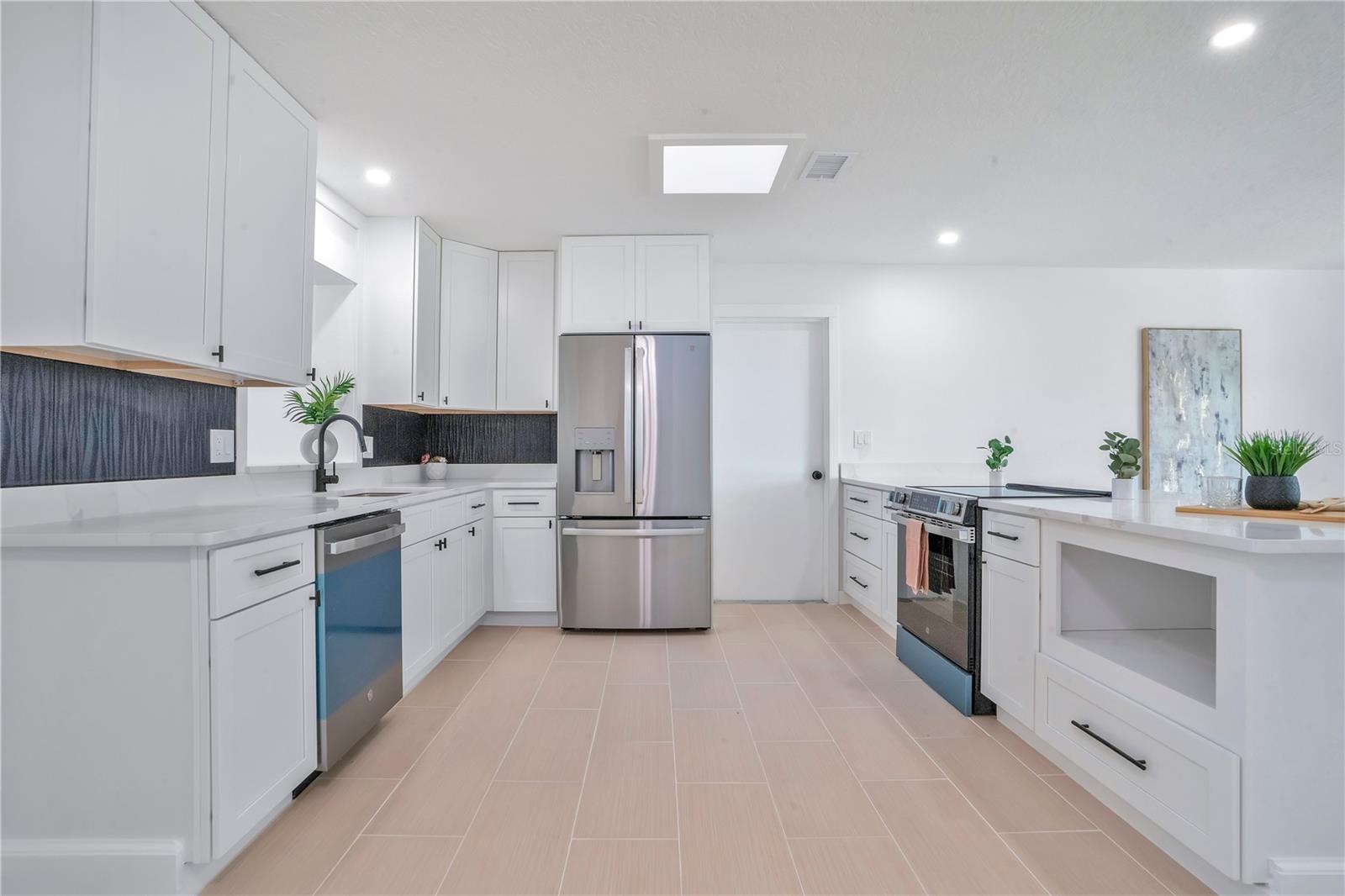 2801 GULFSTREAM RD, ORLANDO, FL — photo 7