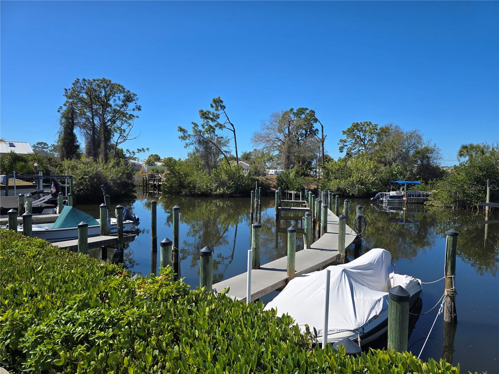 6468 HAMLET DR #4B, ENGLEWOOD, FL — photo 17
