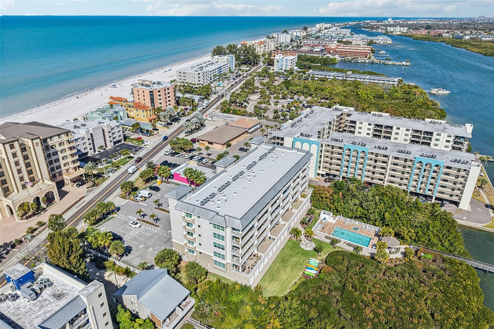 19519 GULF BLVD #202, INDIAN SHORES, FL — photo 2