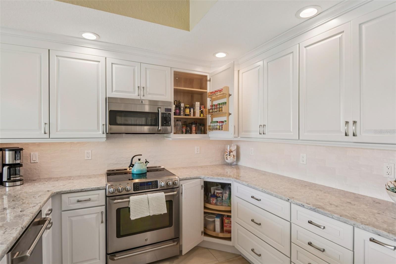 19519 GULF BLVD #202, INDIAN SHORES, FL — photo 18