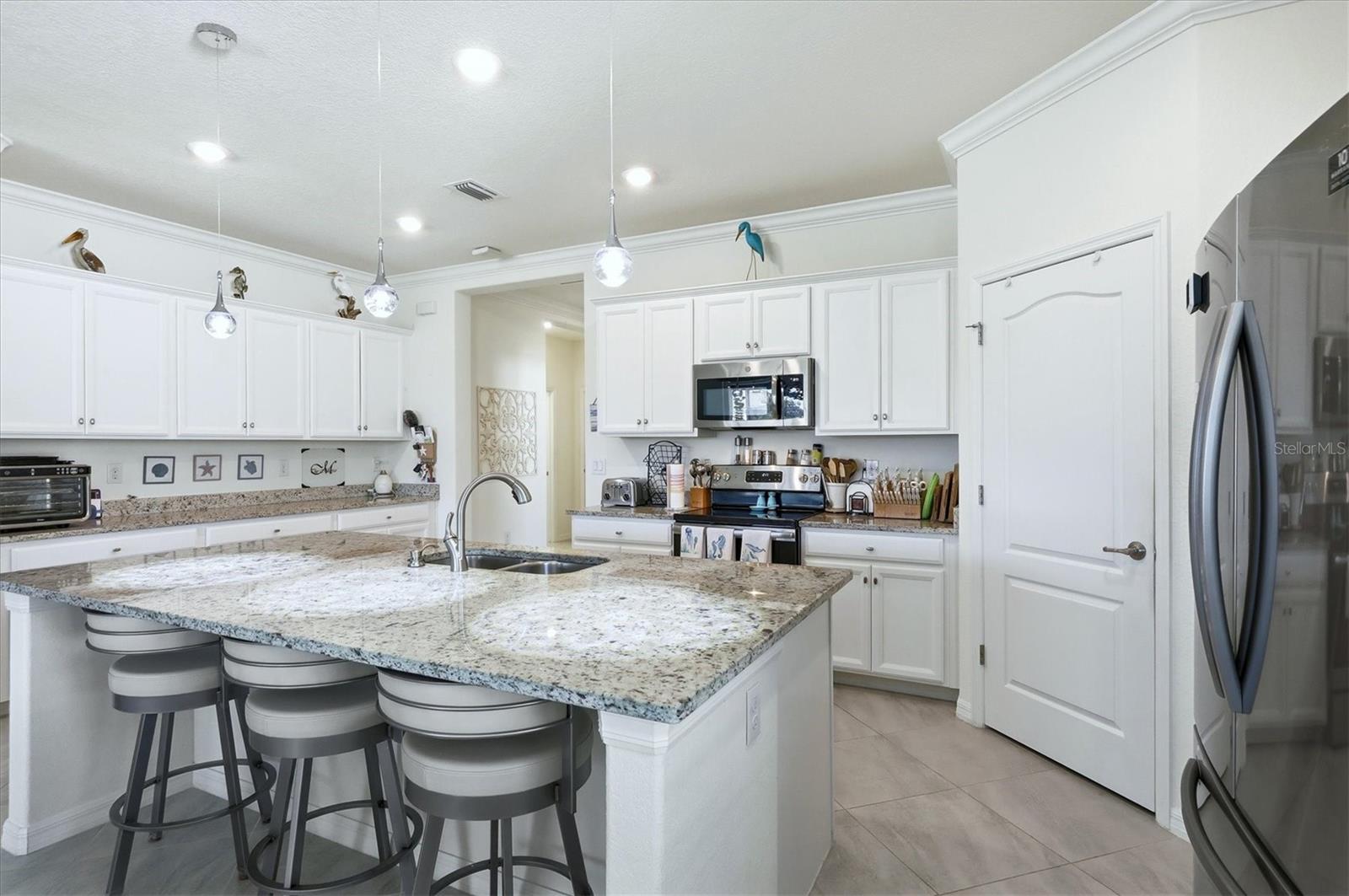 15025 SPANISH POINT DR, PORT CHARLOTTE, FL — photo 9
