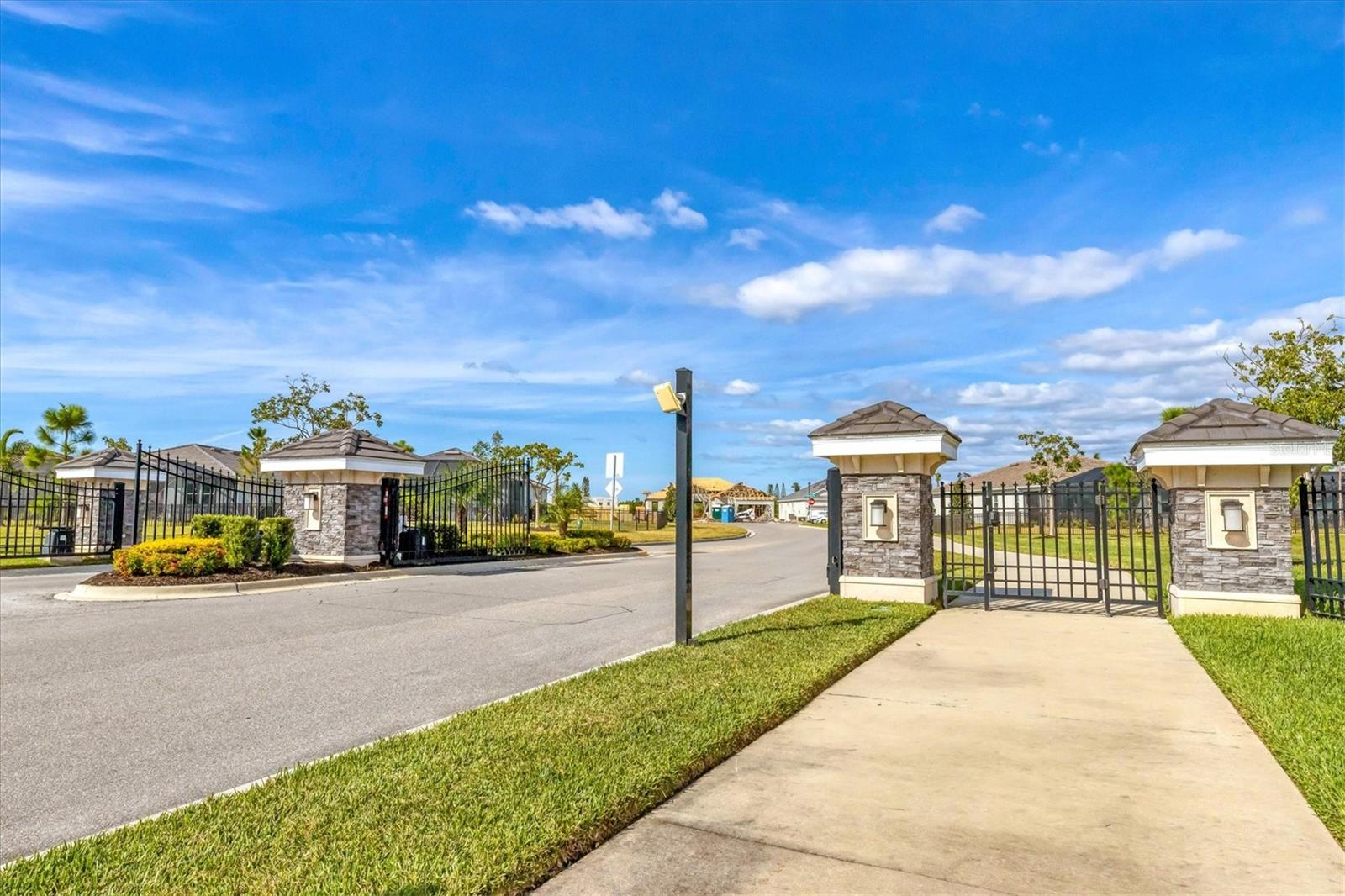 15025 SPANISH POINT DR, PORT CHARLOTTE, FL — photo 37