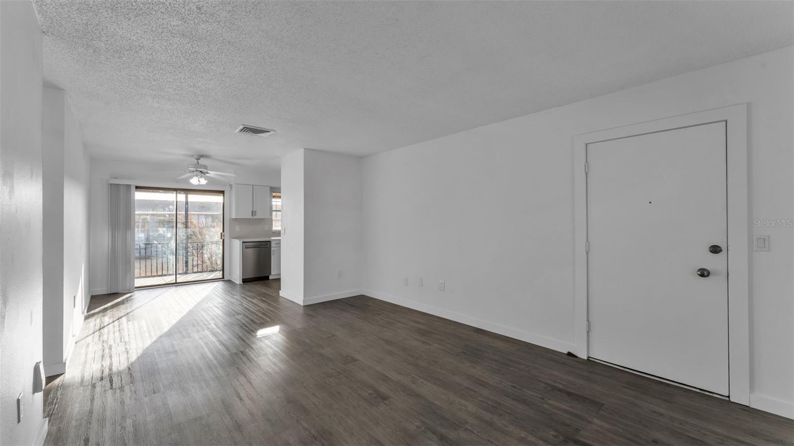 1920 E EDGEWOOD DR #M2, LAKELAND, FL — photo 19