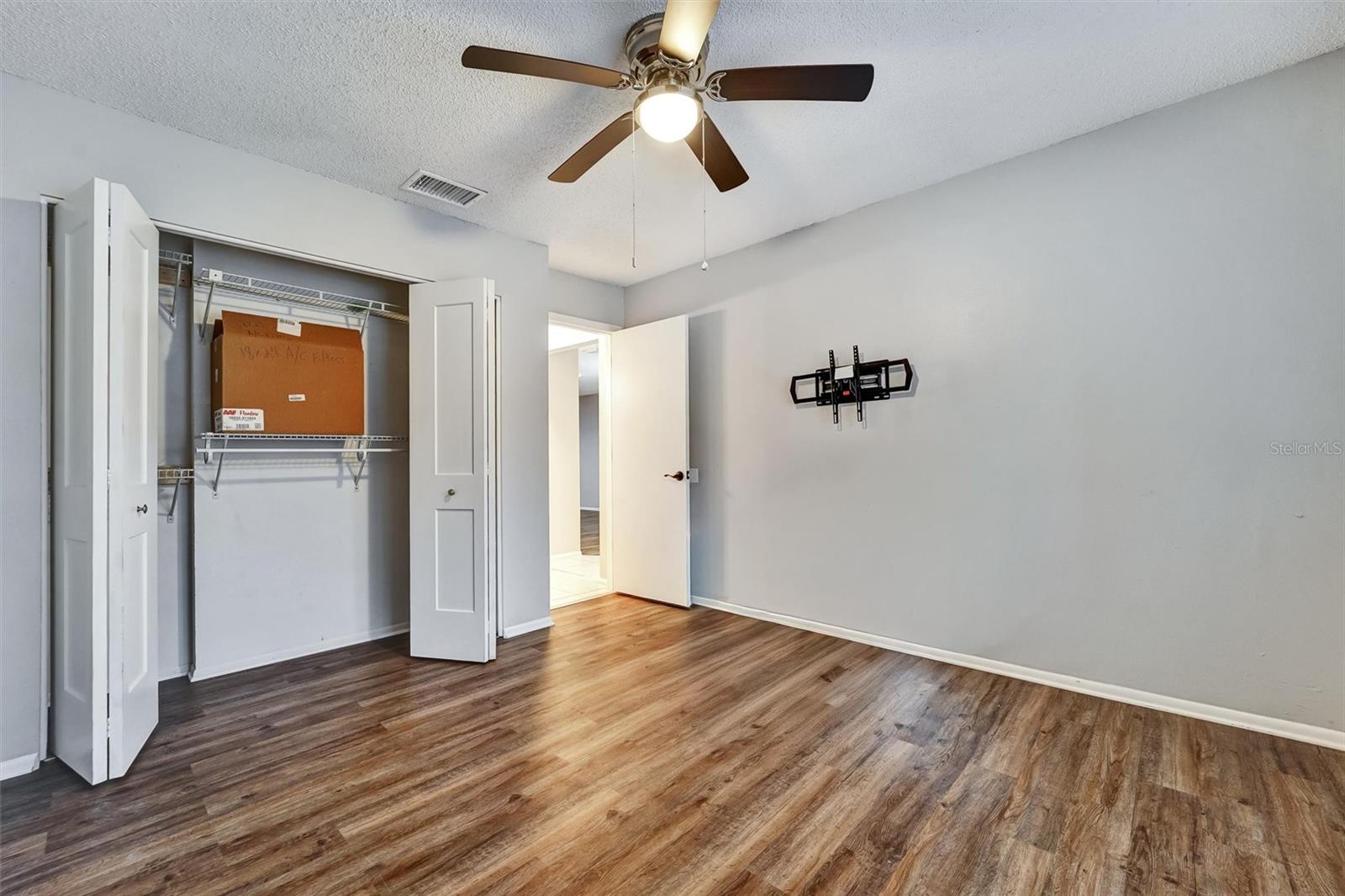 8330 HIGH POINT CIR #6, PORT RICHEY, FL — photo 17
