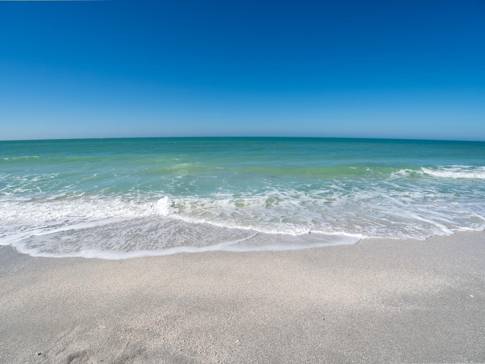 1770 BENJAMIN FRANKLIN DR #206, SARASOTA, FL — photo 3