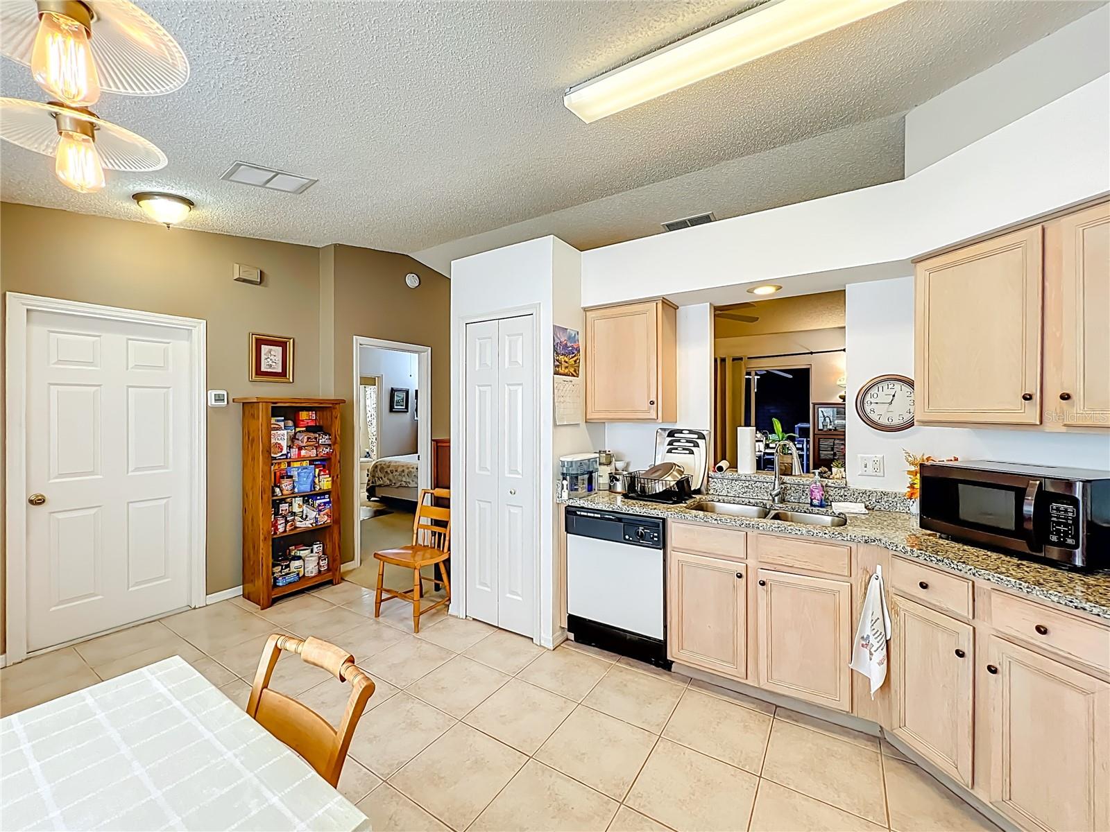 25227 WILD HERON, LEESBURG, FL — photo 18
