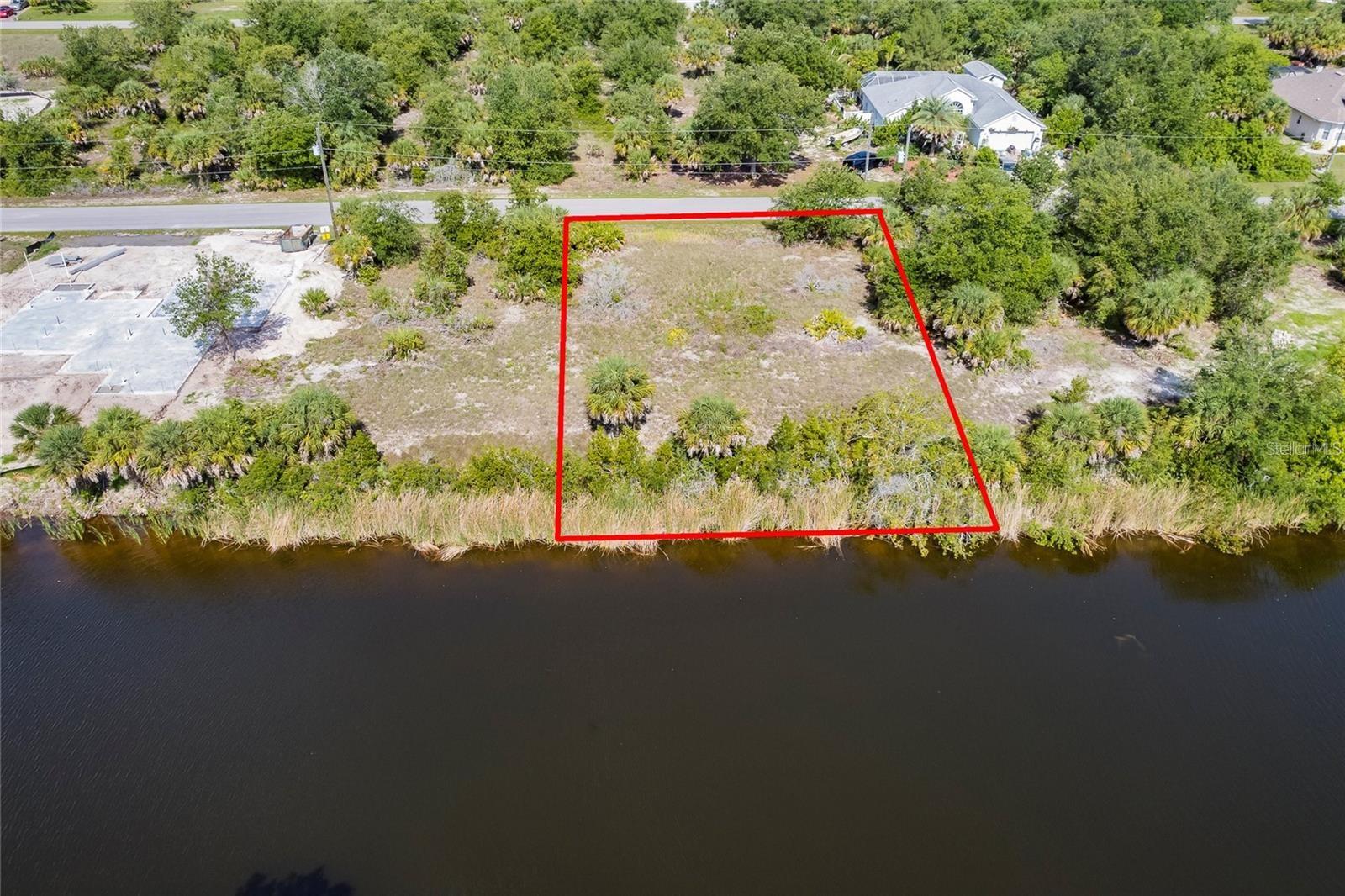 9508 PRESIDENT CIR, PORT CHARLOTTE, FL — photo 3