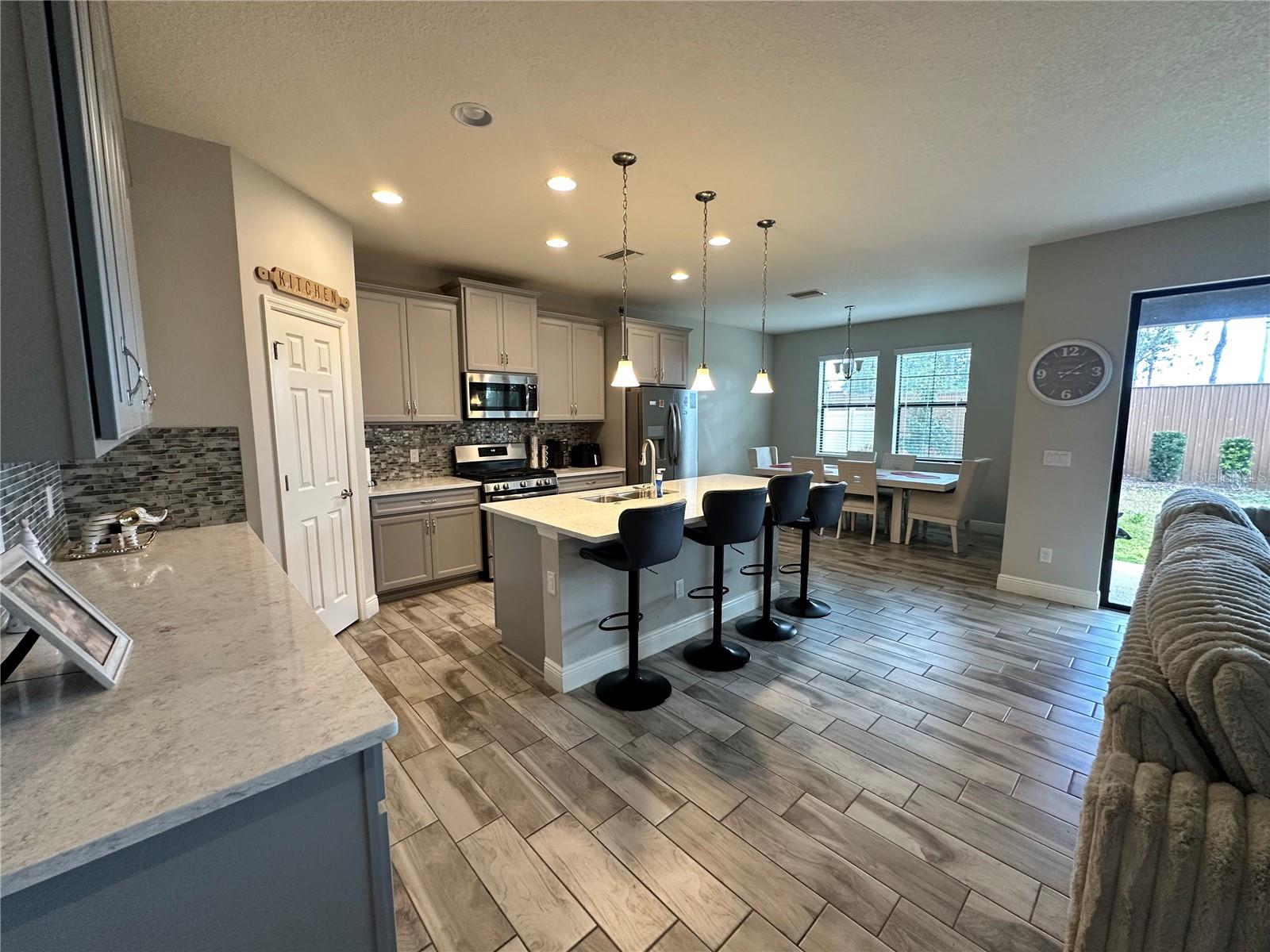 12990 BURNS DR, ODESSA, FL — photo 7
