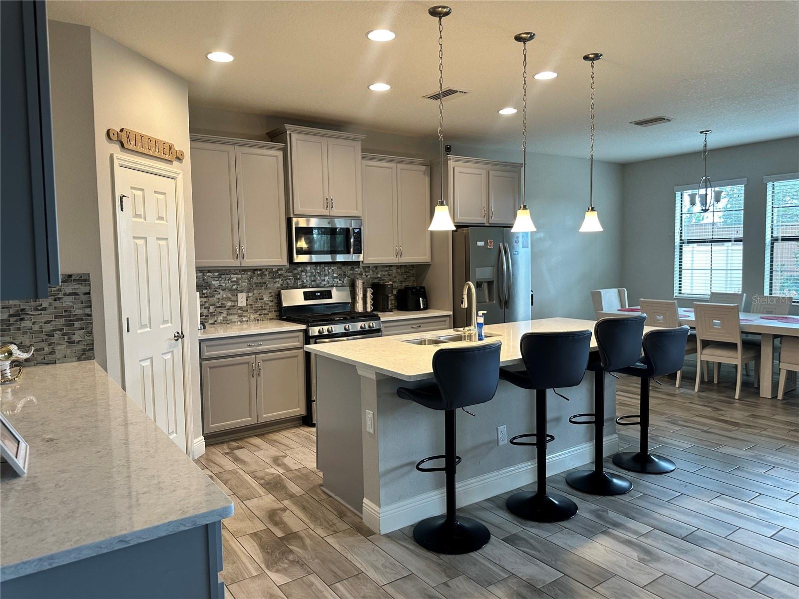 12990 BURNS DR, ODESSA, FL — photo 8