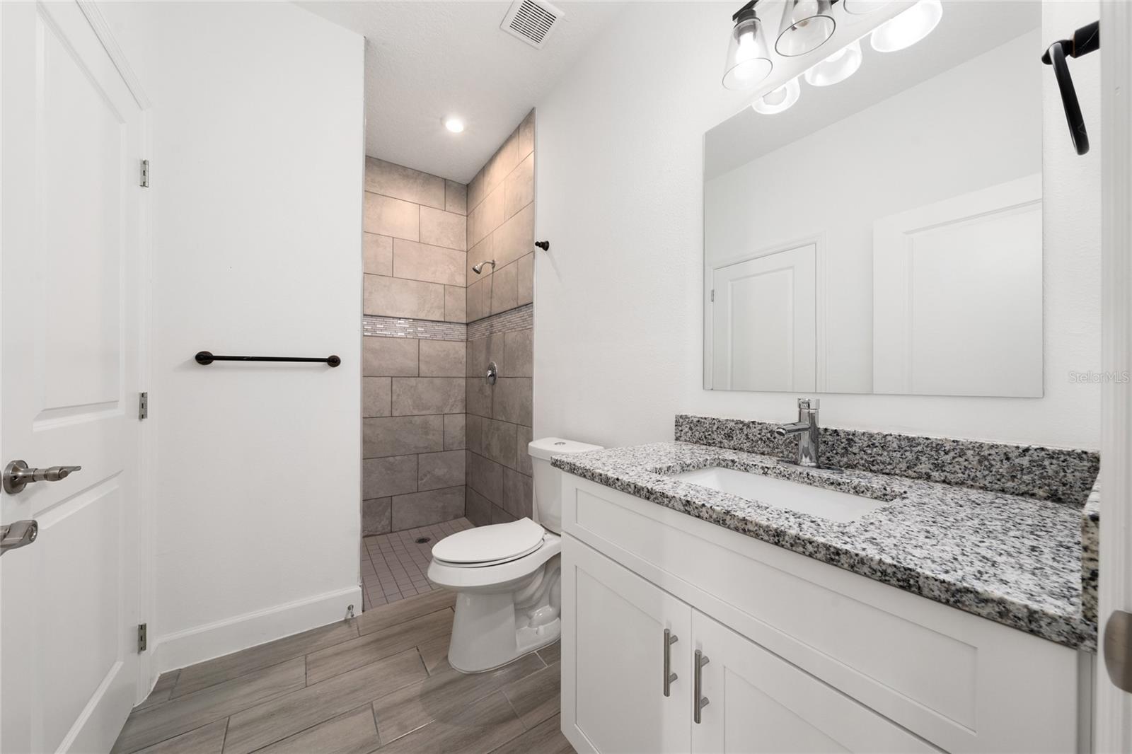 462 LAKE SHORE PKWY, DAVENPORT, FL — photo 10