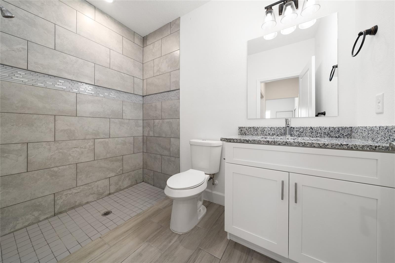 462 LAKE SHORE PKWY, DAVENPORT, FL — photo 14