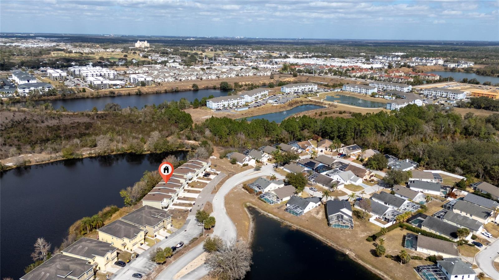 462 LAKE SHORE PKWY, DAVENPORT, FL — photo 38
