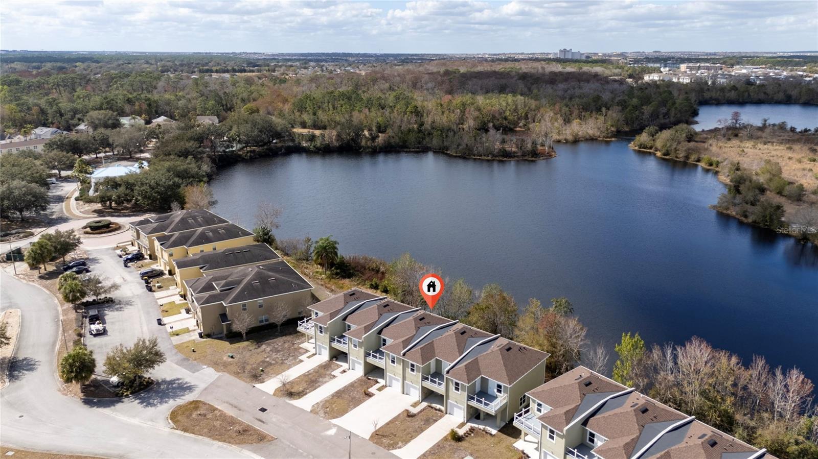 462 LAKE SHORE PKWY, DAVENPORT, FL — photo 42