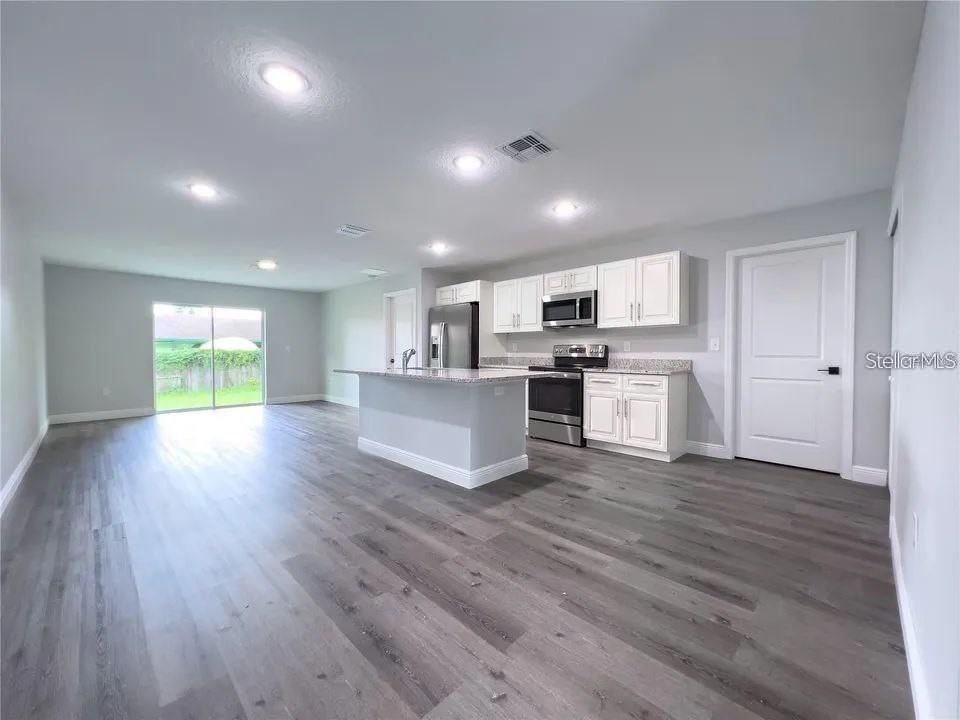 13435 KAPLAN TER, PORT CHARLOTTE, FL — photo 2