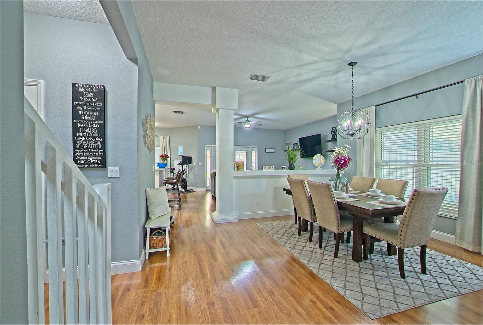 131 LISA LOOP, WINTER SPRINGS, FL — photo 3