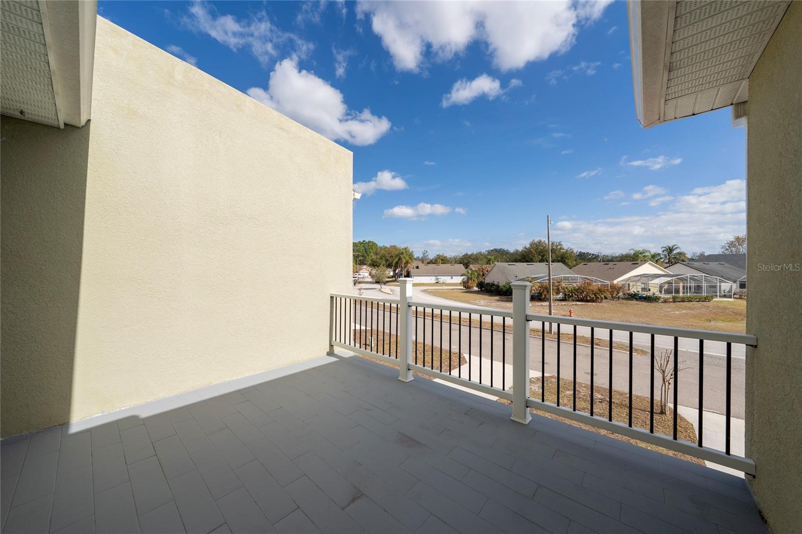 460 LAKE SHORE PKWY, DAVENPORT, FL — photo 4