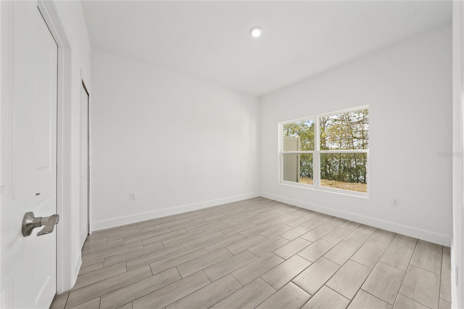 460 LAKE SHORE PKWY, DAVENPORT, FL — photo 8