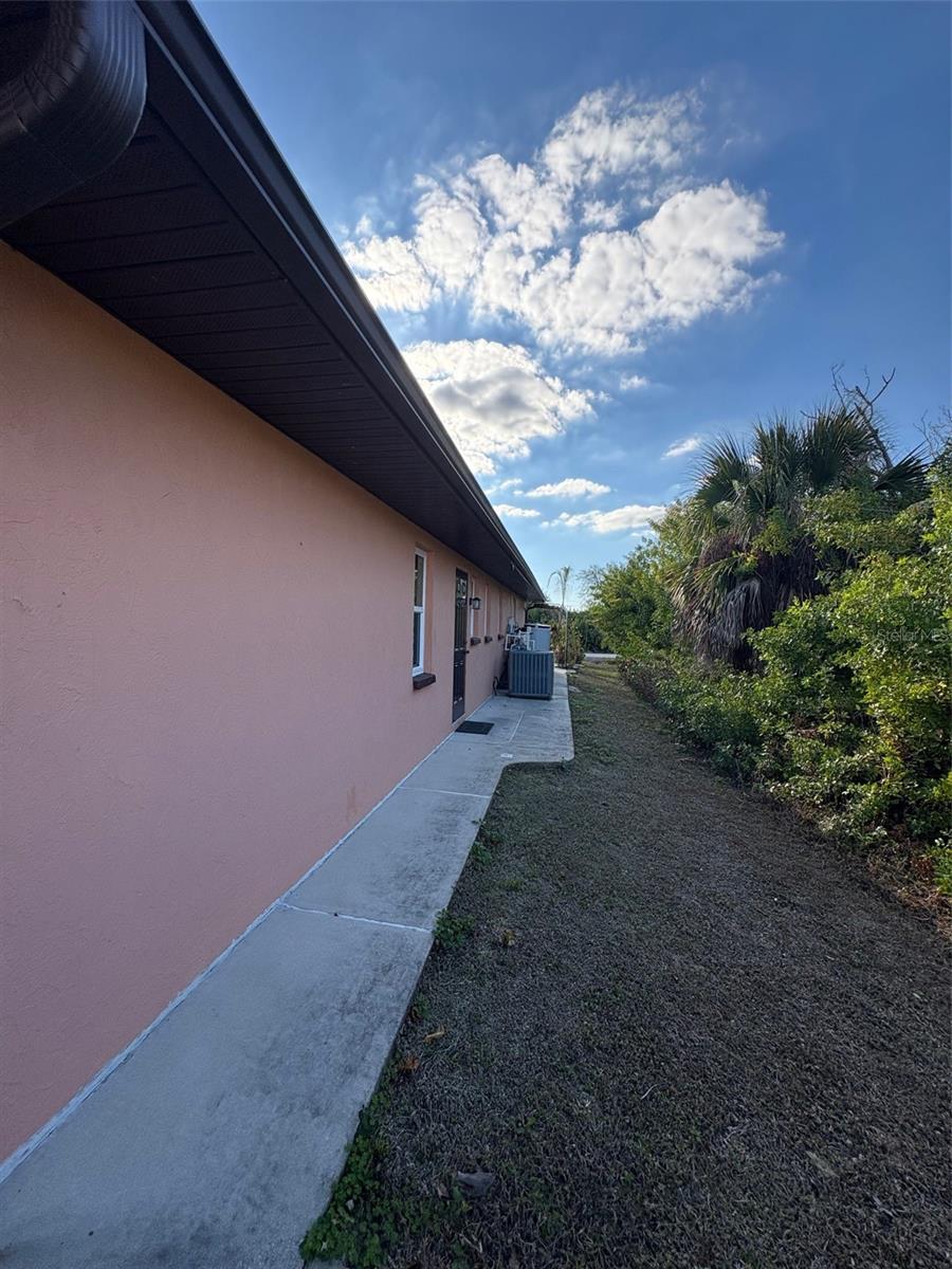 321 VENETIA AVE, NORTH PORT, FL — photo 20