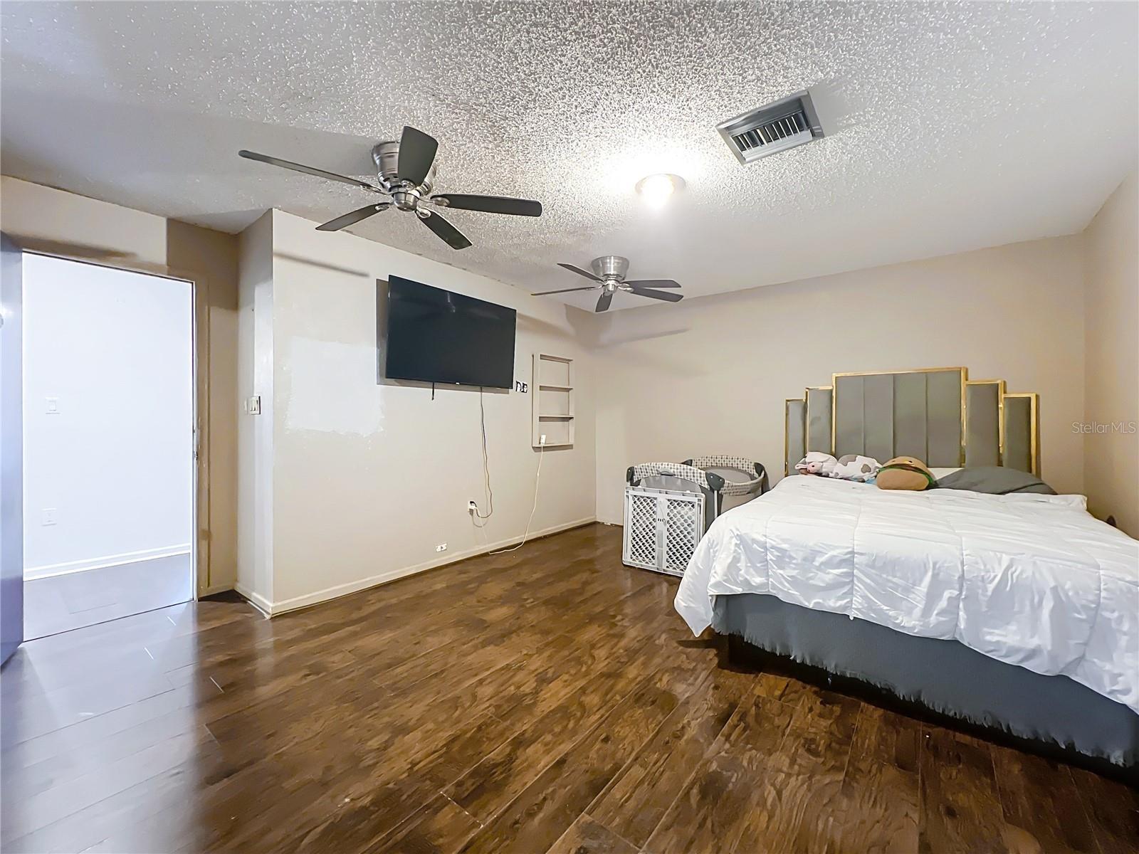 1029 MICHELLE CT, TAVARES, FL — photo 36