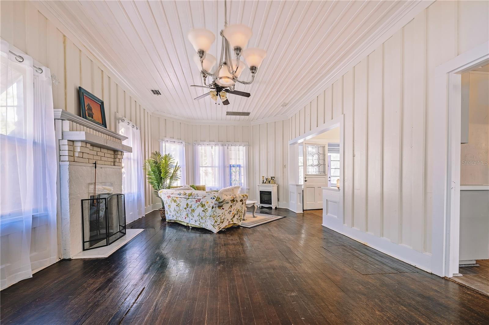510 E KEY AVE, EUSTIS, FL — photo 15