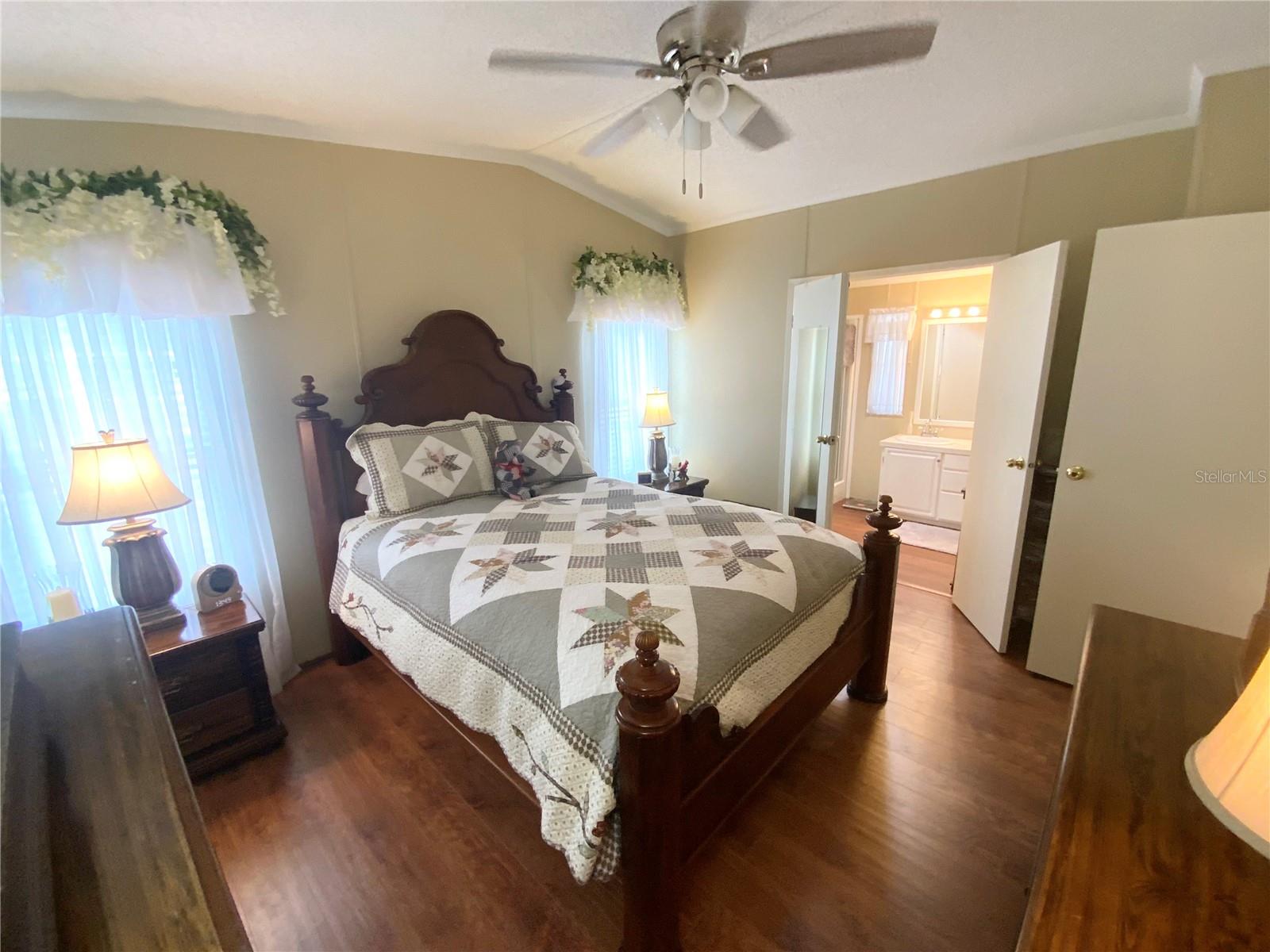 4842 SE 130TH PL, BELLEVIEW, FL — photo 11
