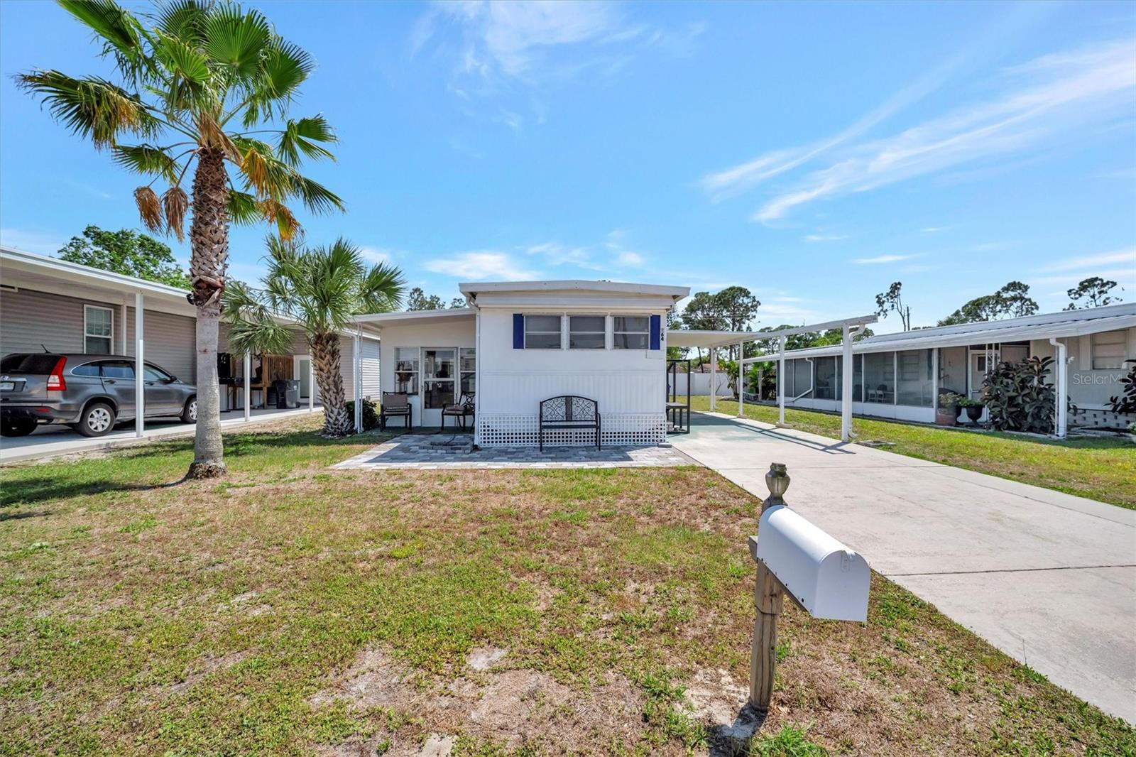 264 S PORT ROYAL LN, APOLLO BEACH, FL — photo 2