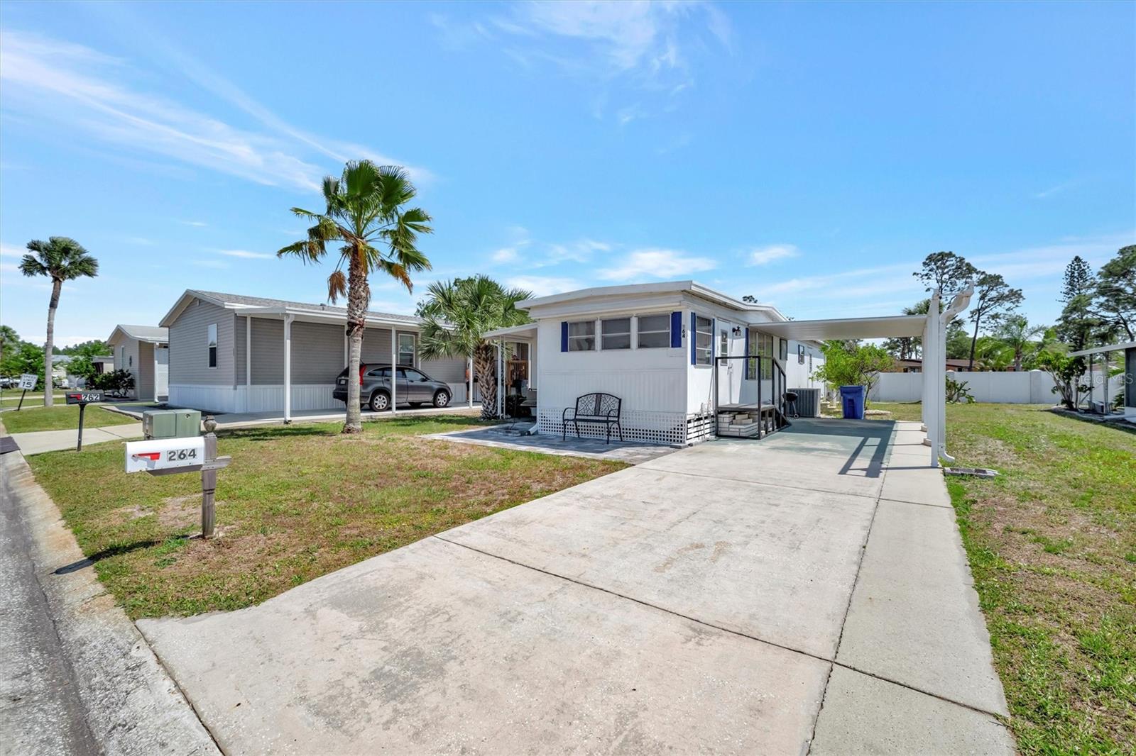 264 S PORT ROYAL LN, APOLLO BEACH, FL — photo 3