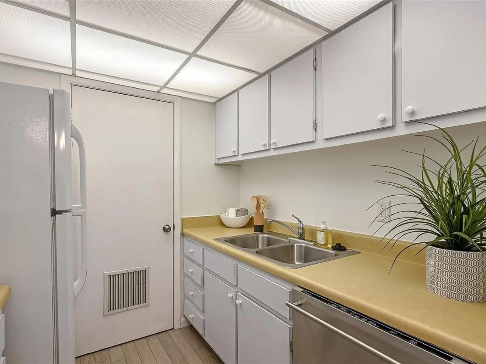3201 BENEVA RD #204, SARASOTA, FL — photo 25