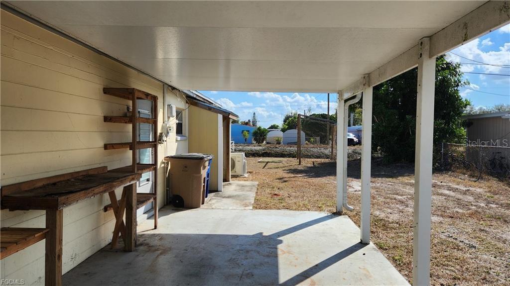 1169 CHEROKEE AVE, LEHIGH ACRES, FL — photo 17