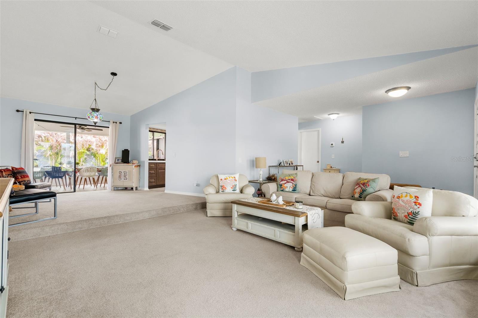 2715 BERRYKNOLL PL, VALRICO, FL — photo 10