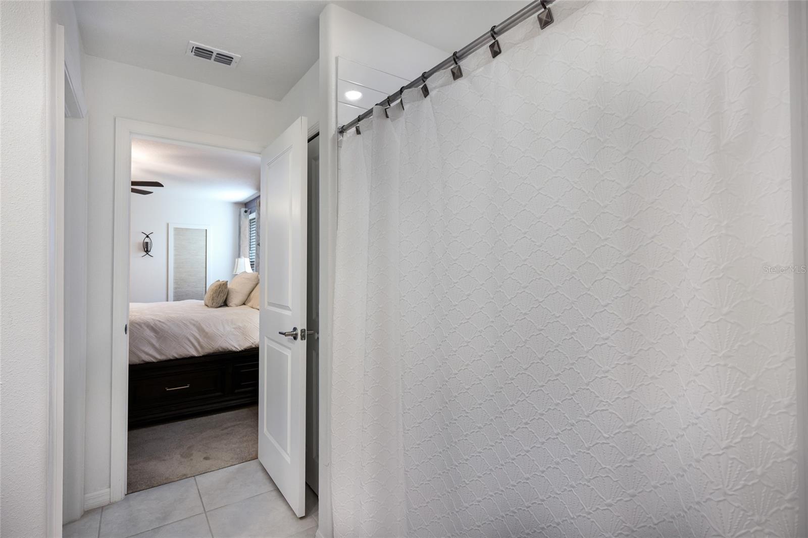 5552 BLUE AZURE DR, WIMAUMA, FL — photo 19