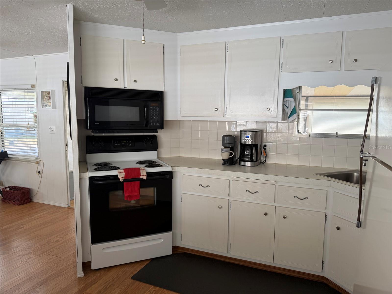 1040 MAIN ST #91, DUNEDIN, FL — photo 17
