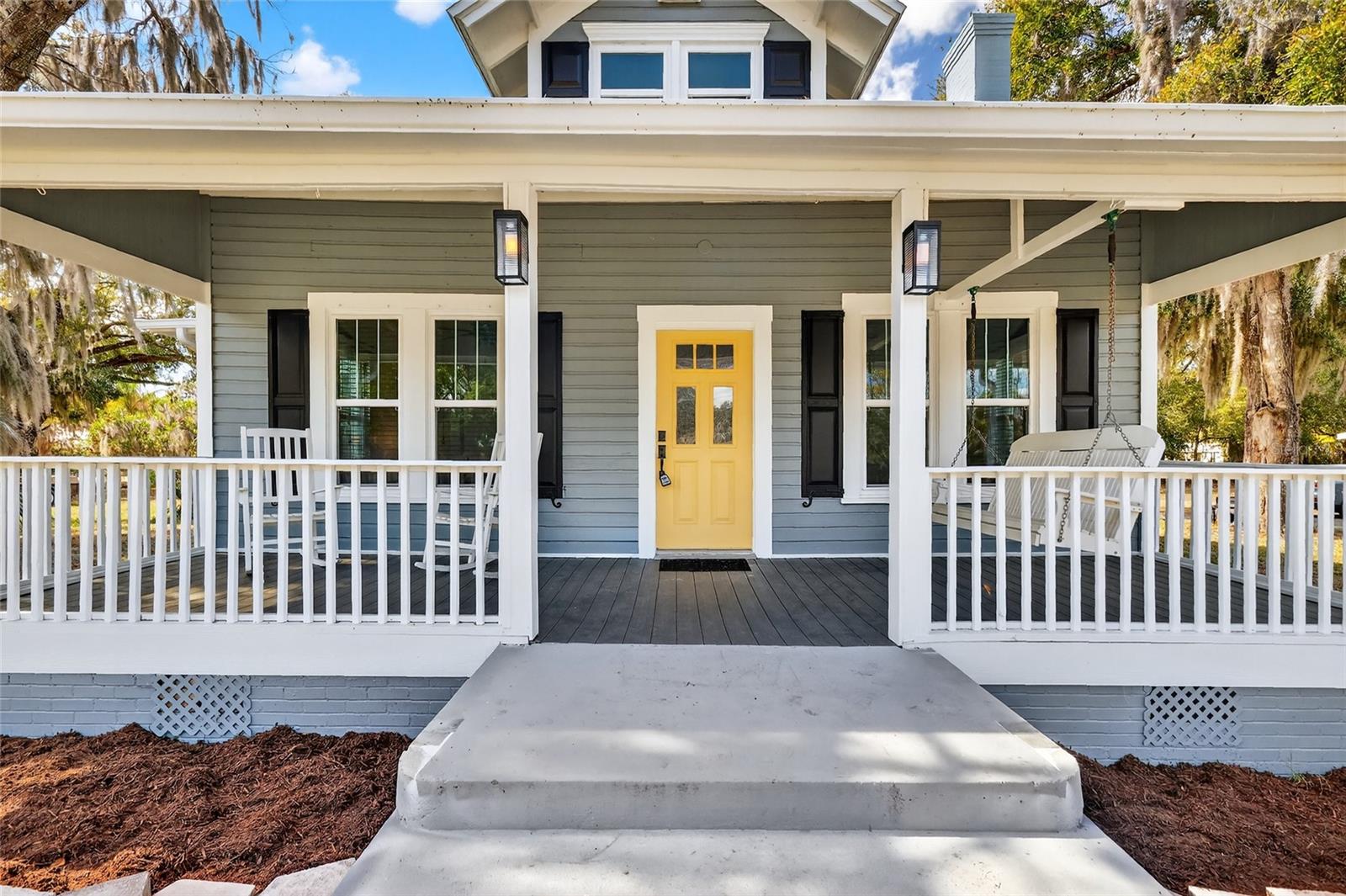 92 S TROWELL AVE, UMATILLA, FL — photo 4