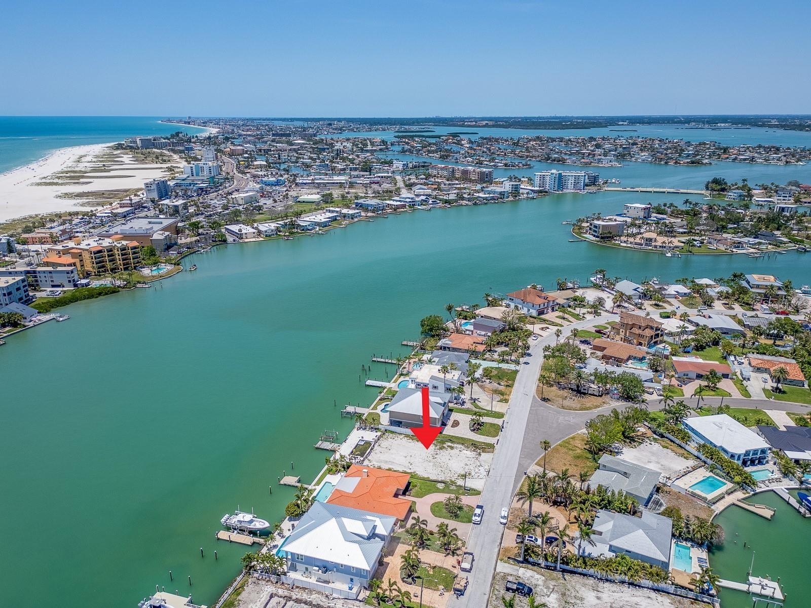 10126 TARPON DR, TREASURE ISLAND, FL — photo 2