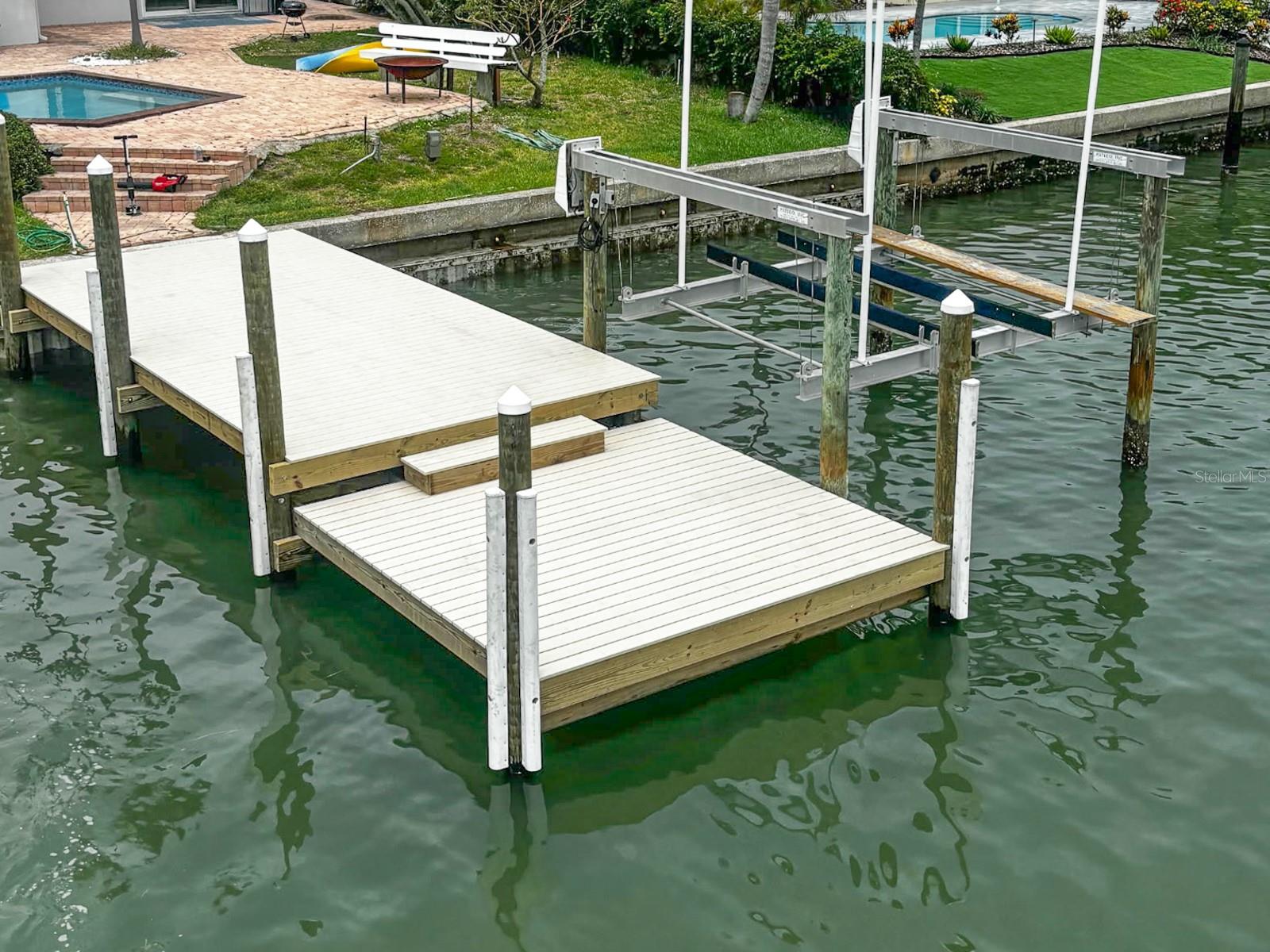 10126 TARPON DR, TREASURE ISLAND, FL — photo 17
