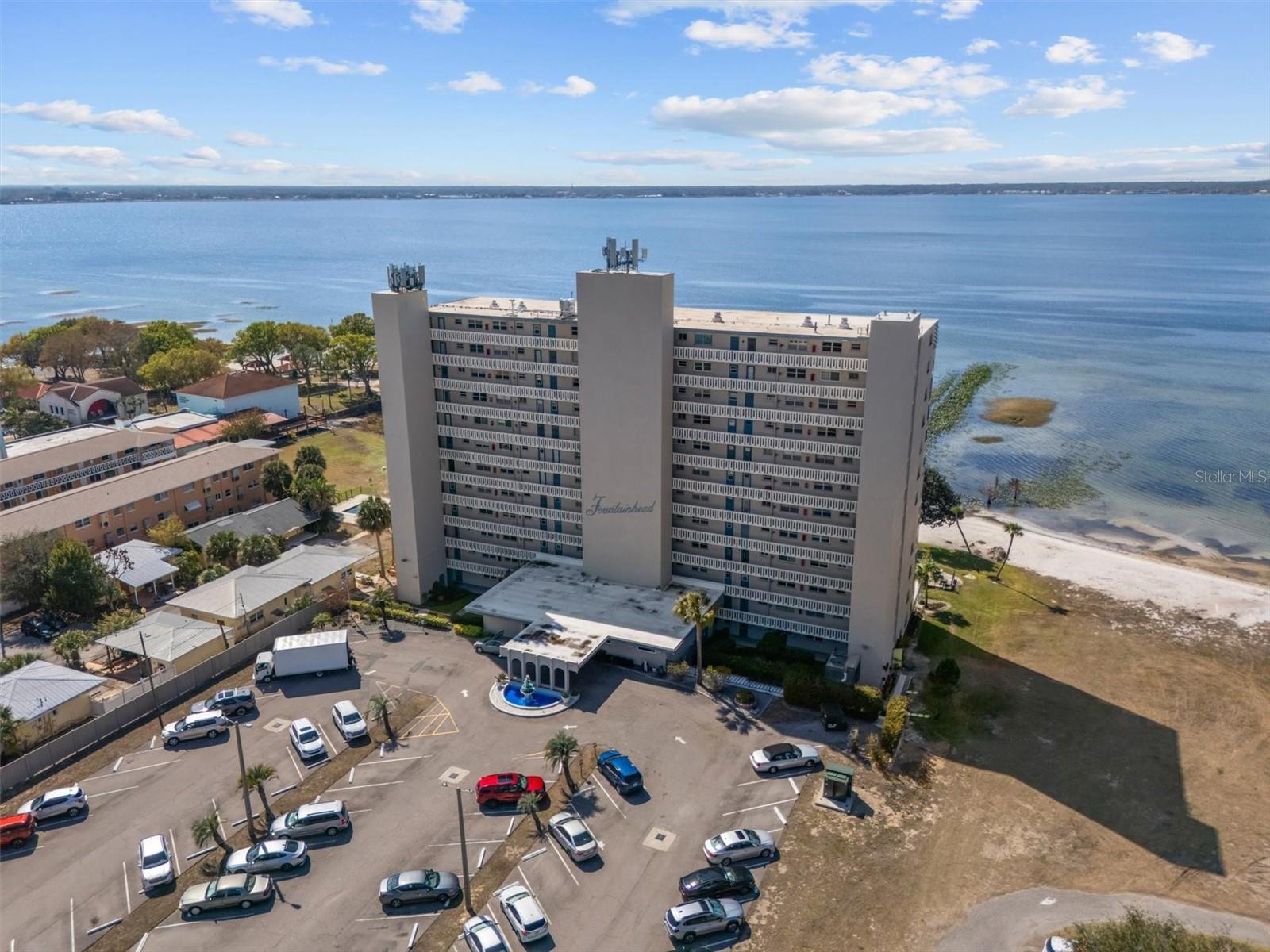 2131 LAKEVIEW DR #904, SEBRING, FL