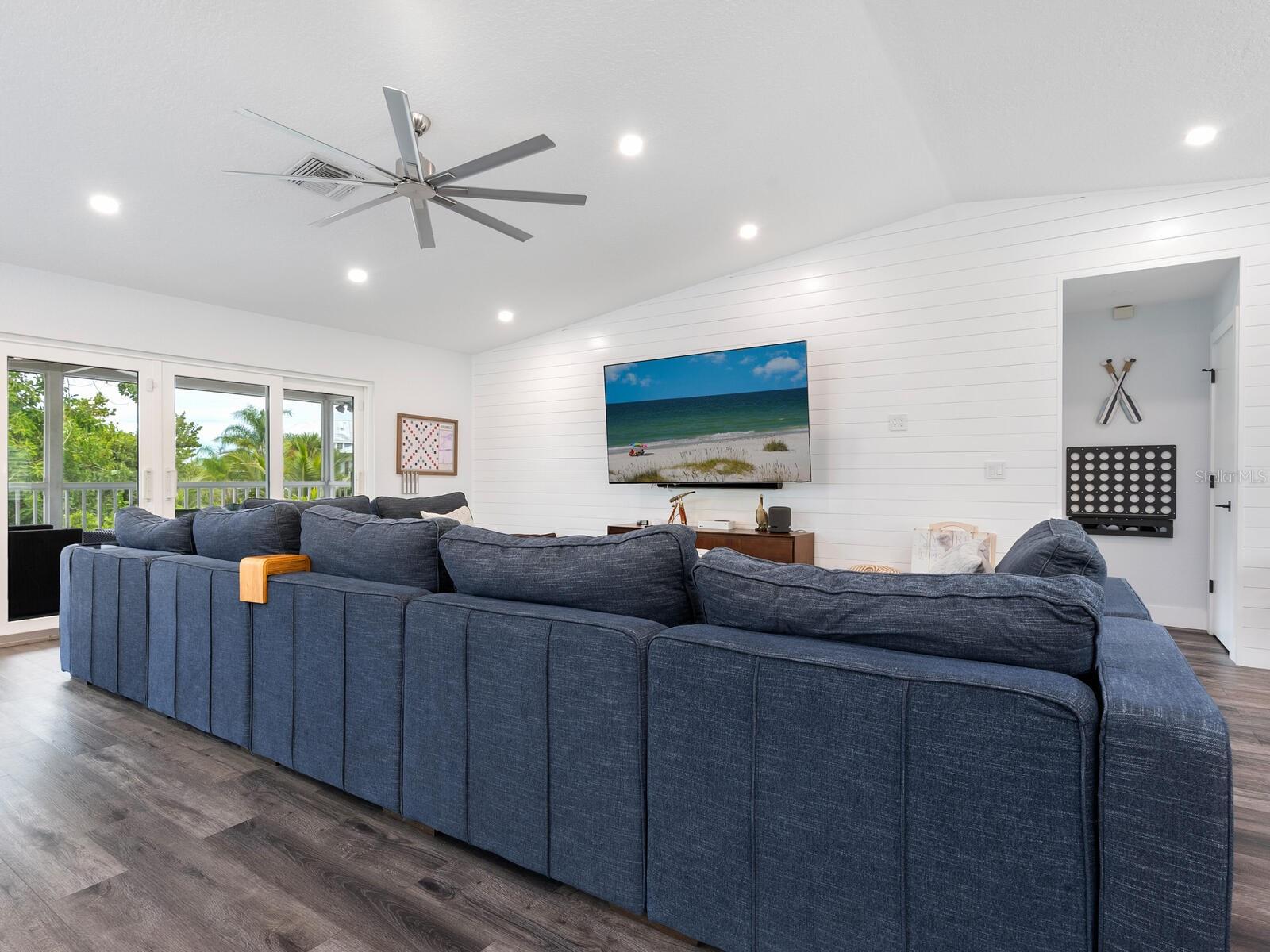501 NORTON ST, LONGBOAT KEY, FL — photo 11