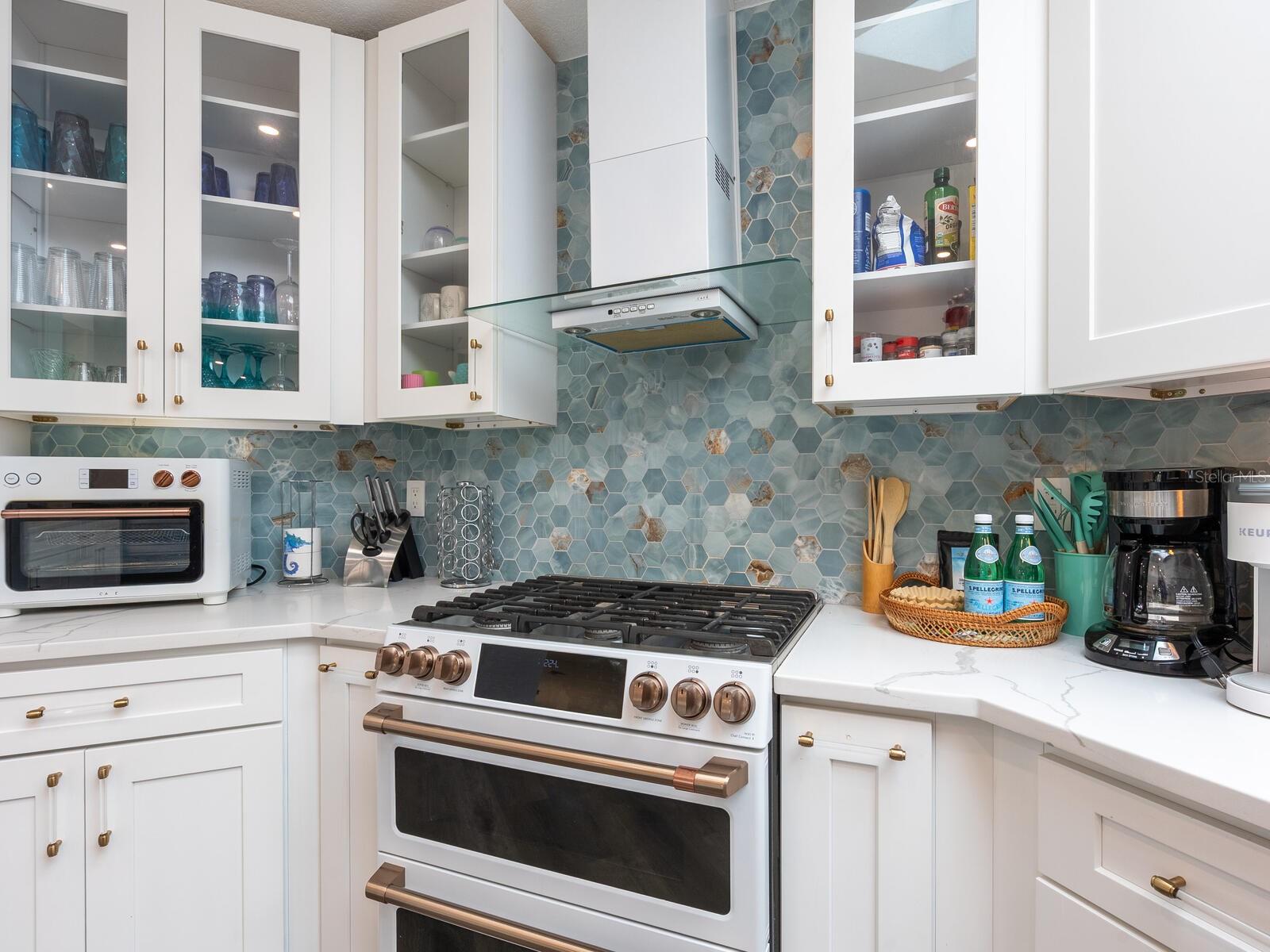 501 NORTON ST, LONGBOAT KEY, FL — photo 14